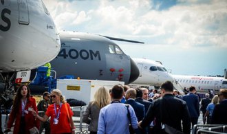 Airbus na letošním aerosalonu za Boeingem zaostal, získal méně zakázek