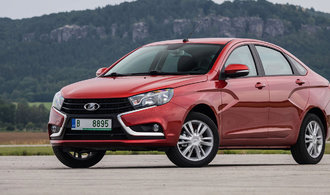Podařilo se Rusům vyrobit moderní auto? Lada Vesta má odstartovat novou éru slavné značky