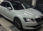 Češi zase posouvají hranice. Tato Škoda Superb má 523 koní a 567 N.m!