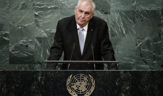 Svět stále nedokázal zasáhnout proti terorismu, řekl v OSN Zeman