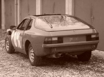 Porsche 924: titulní fotka