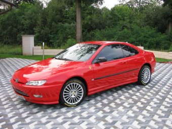 Peugeot 406 Coupe: titulní fotka