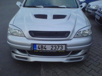 Opel Astra: titulní fotka