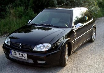 Citroën Saxo: titulní fotka