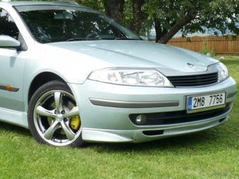 Renault Laguna: titulní fotka