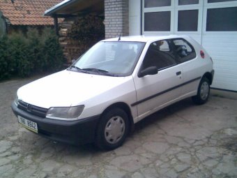 Peugeot 306: titulní fotka