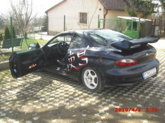 Hyundai Coupé: titulní fotka