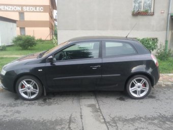 Fiat Stilo: titulní fotka